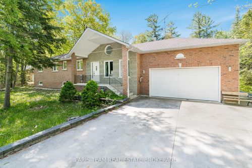 64 Nadia Cres, Tiny, ON, L0L2T0 | Card Image