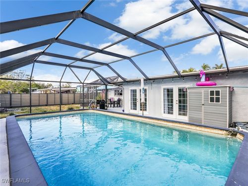 2142 Crystal Dr, Fort Myers, FL, 33907-4148 | Card Image