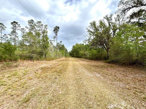 Vacant Vacant Sw Oregon Trl, GREENVILLE, FL, 32331 | Card Image