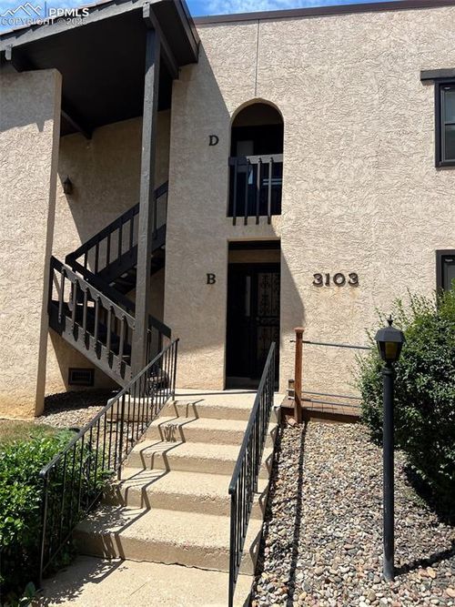 unit-d-3103 Broadmoor Valley Rd, Colorado Springs, CO, 80906-4433 | Card Image