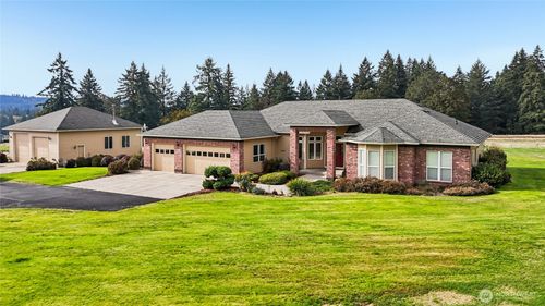 522 Ne 257th Ave, Camas, WA, 98607-7175 | Card Image