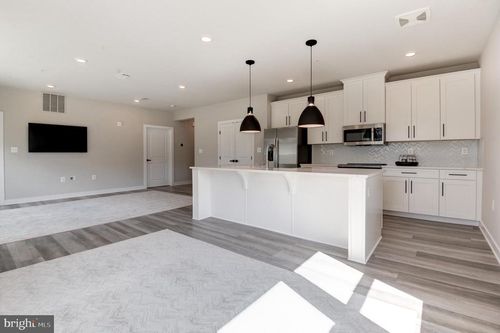 4-b-12875 Mosaic Park Way, HERNDON, VA, 20171-5426 | Card Image