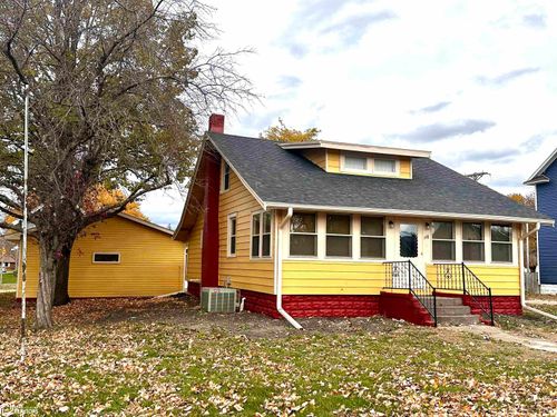 118 W 4th St, Kanawha, IA, 50447-5036 | Card Image