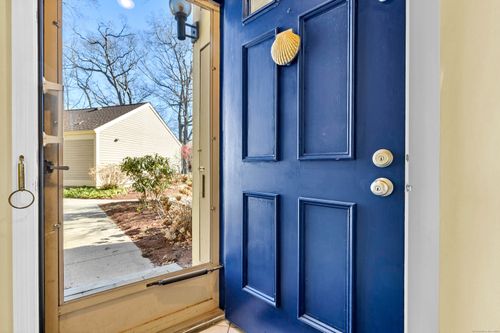 118-118 Sandy Point Rd, Old Saybrook, CT, 06475-1649 | Card Image