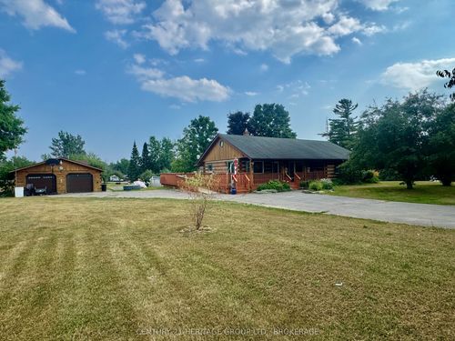 126 Varty Lake Rd, Yarker, ON, K0K3N0 | Card Image