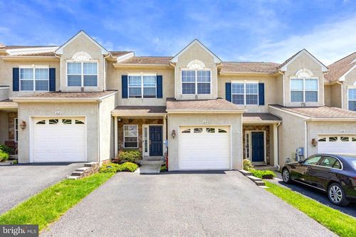 104 Golf Cart Dr, West Norriton, PA, 19403-3484 | Card Image