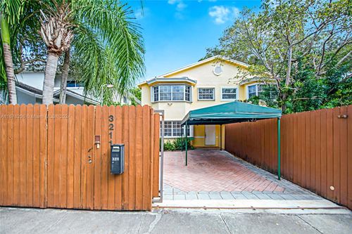 a-3211 Matilda St, Coconut Grove, FL, 33133 | Card Image