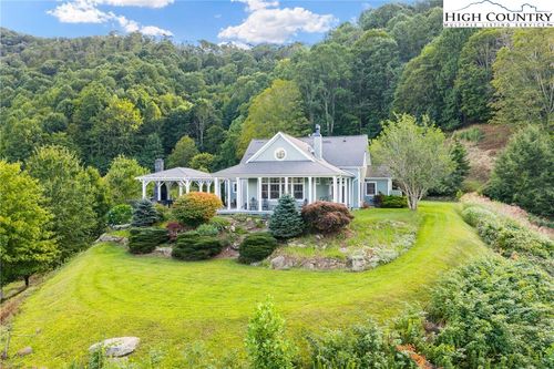 410 / 560 Puckett Road, Banner Elk, NC, 28604 | Card Image
