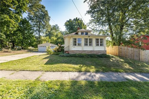 3619 Williamson Rd, Stow, OH, 44224-4031 | Card Image