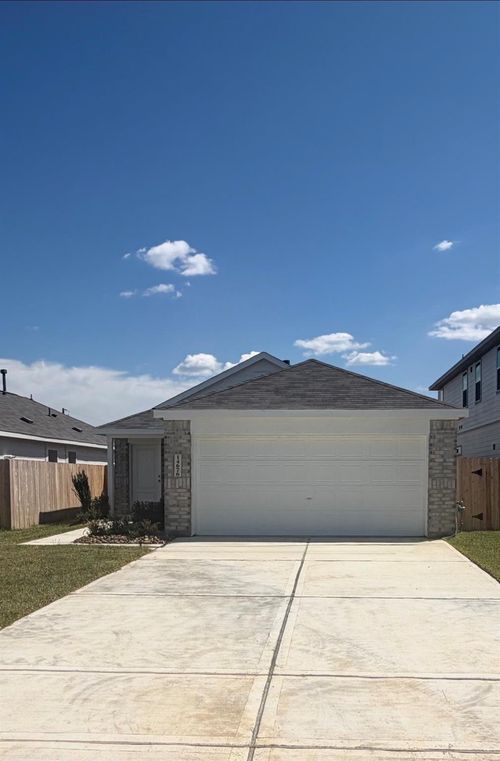 14676 S Ascot Bend Cir, Conroe, TX, 77306-2256 | Card Image