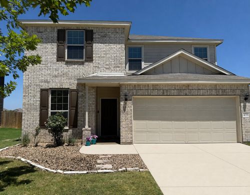 408 Bedford Falls Ln, Jarrell, TX, 76537-0637 | Card Image