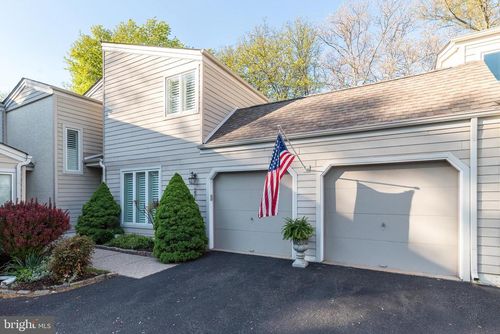 231 Hastings Ct, DOYLESTOWN, PA, 18901-2506 | Card Image
