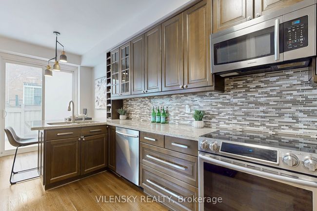 46 Gauguin Ave, House attached with 4 bedrooms, 4 bathrooms and 3 parking in Vaughan ON | Image 11