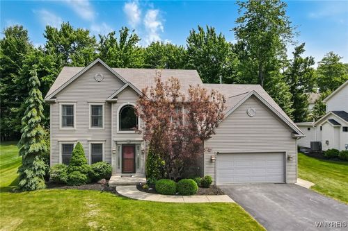 157 Breezewood Dr, Orchard Park, NY, 14127-4859 | Card Image