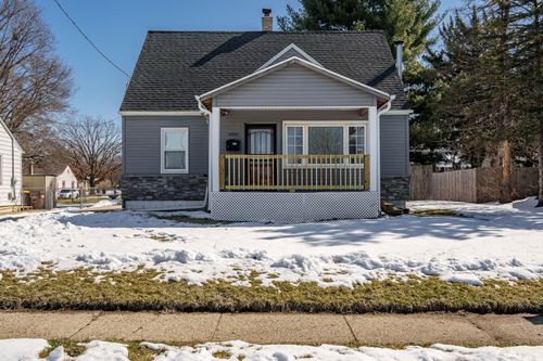 3000 Hanson St, Rockford, IL, 61109-1232 | Card Image