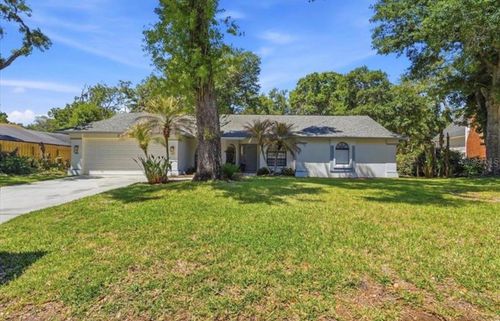 2800 Hammock Dr, Plant City, FL, 33566-6734 | Card Image