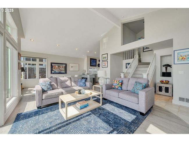 5285 Capes Loop, House attached with 3 bedrooms, 3 bathrooms and 1 parking in Tillamook OR | Image 9