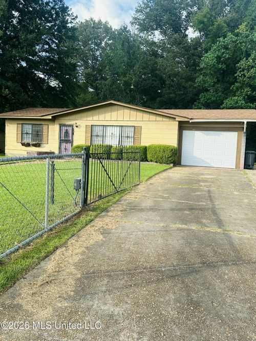 508 Queen Park Circle, Jackson, MS, 39209 | Card Image