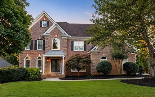 9580 Stoney Ridge Ln, Alpharetta, GA, 30022-7803 | Card Image