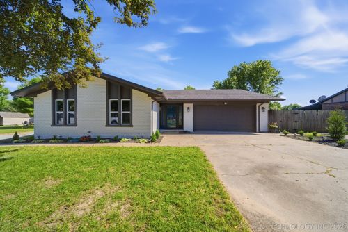 21908 W 11th St S, Sand Springs, OK, 74063-5144 | Card Image