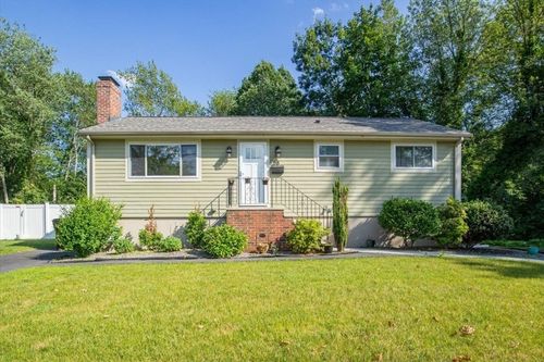 58 Rustcraft Rd, Dedham, MA, 02026-4523 | Card Image