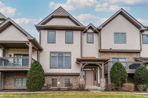 285 Regency Court Unit B Court, Wauconda, IL, 60084 | Card Image