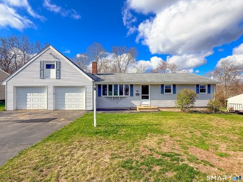 27 Londonderry Dr, Wallingford, CT, 06492-4724 | Card Image