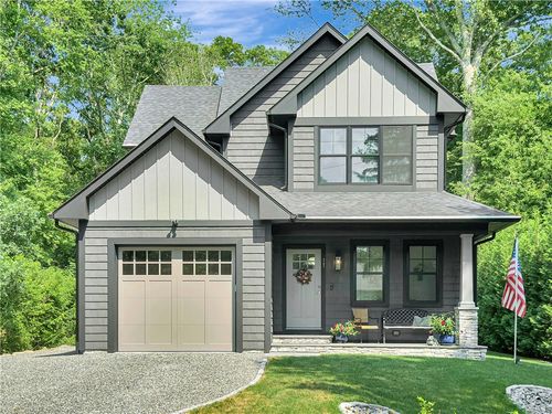 17 Red Feather Trail N, South Kingstown, RI, 02879 | Card Image
