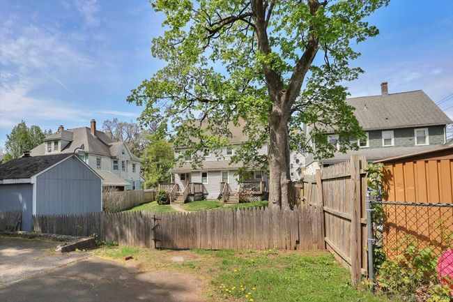 73 Foster St, Home with 6 bedrooms, 4 bathrooms and 6 parking in Manchester CT | Image 35