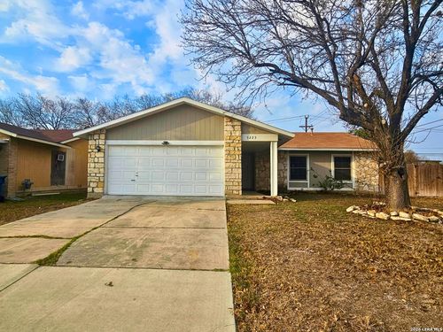 5223 Binz Engleman Rd, Kirby, TX, 78219-1960 | Card Image