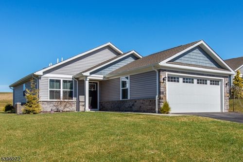 60 Coventry Rd, Hamburg, NJ, 07419-1529 | Card Image