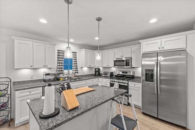 862 Harbor View Dr, Condo with 3 bedrooms, 3 bathrooms and null parking in Saint Albans VT | Image 13