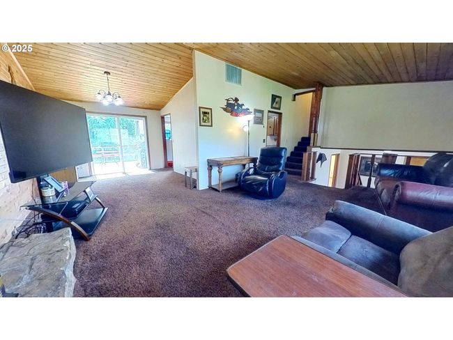 6356 Dole Rd, House other with 4 bedrooms, 3 bathrooms and 2 parking in Myrtle Creek OR | Image 6