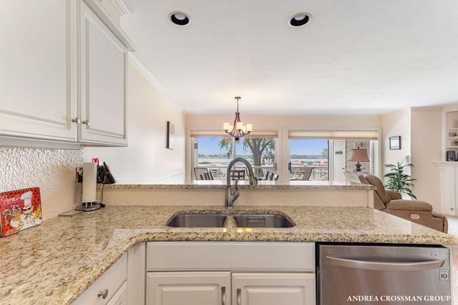 89-web-or-mls-422-howard-ave | Image 13
