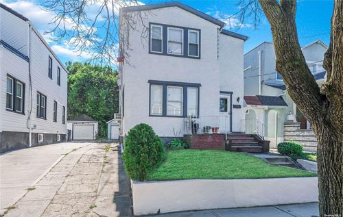 231 Mentone Ave, Laurelton, NY, 11413-2955 | Card Image