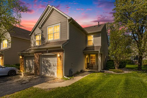 88 Keeneland Ct, Grayslake, IL, 60030-3793 | Card Image