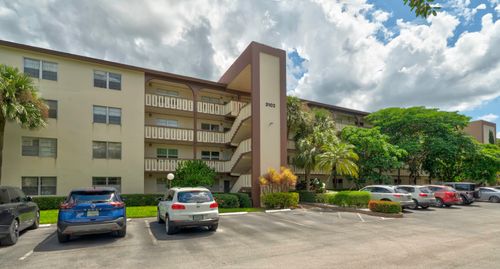 k3-3102 Portofino Pt, Coconut Creek, FL, 33066-1247 | Card Image