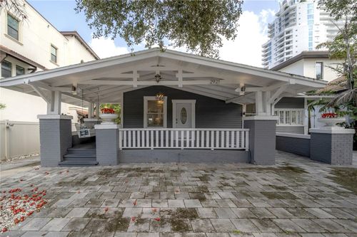 2921 W El Prado Blvd, Tampa, FL, 33629-8944 | Card Image