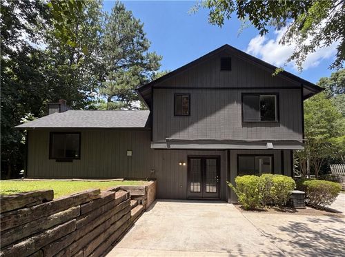 691 Millay Ct, Stone Mountain, GA, 30088-1733 | Card Image