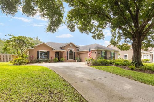 1095 Club Hills Dr, Eustis, FL, 32726-5242 | Card Image