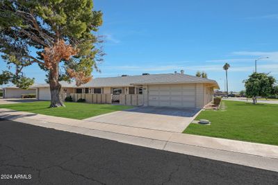 10325 W Bright Angel Circle, Home with 2 bedrooms, 2 bathrooms and null parking in Sun City AZ | Image 1