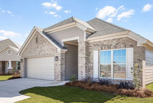 200 Lismore Pl, Montgomery, AL, 36117-6195 | Card Image