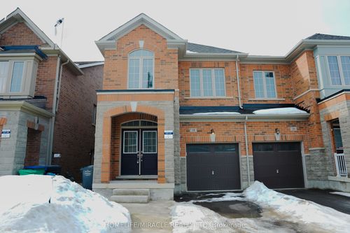 18 Truffle Crt, Brampton, ON, L7A5A6 | Card Image