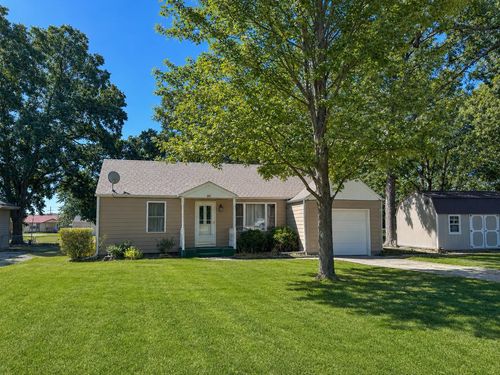 307 Lake Rd, Olpe, KS, 66865-9795 | Card Image