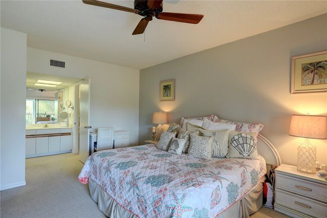 APT-306 - 6175 S Mirror Lake Dr, House attached with 2 bedrooms, 2 bathrooms and null parking in Sebastian FL | Image 14