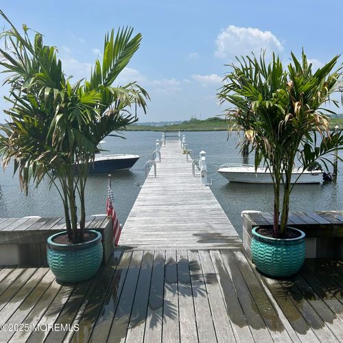 10a-1382 Ocean Ave, Sea Bright, NJ, 07760-2266 | Card Image