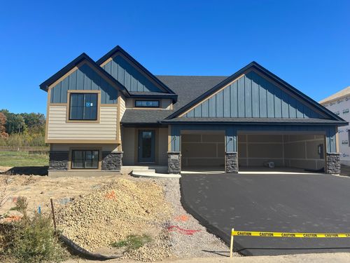 8396 157th St, Savage, MN, 55378-5534 | Card Image