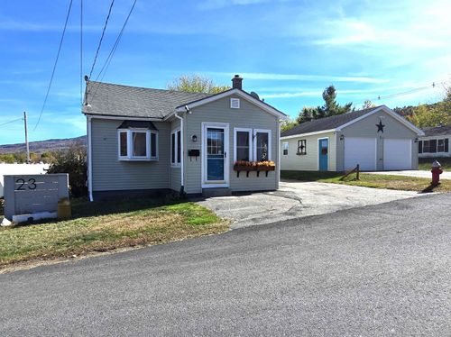23 Union St, Gorham, NH, 03581-1610 | Card Image