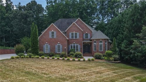 219 Birchwood Ln, Mocksville, NC, 27028-2929 | Card Image