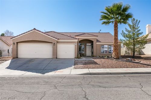 8113 Tropic Isle Cir, Las Vegas, NV, 89128-6796 | Card Image